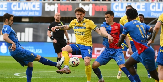 Centrum pomeczowe:  Piast Gliwice - Arka Gdynia 4:1