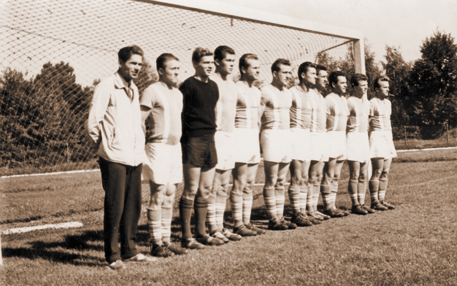 76. lat drugiego poziomu ligowego w Polsce-image