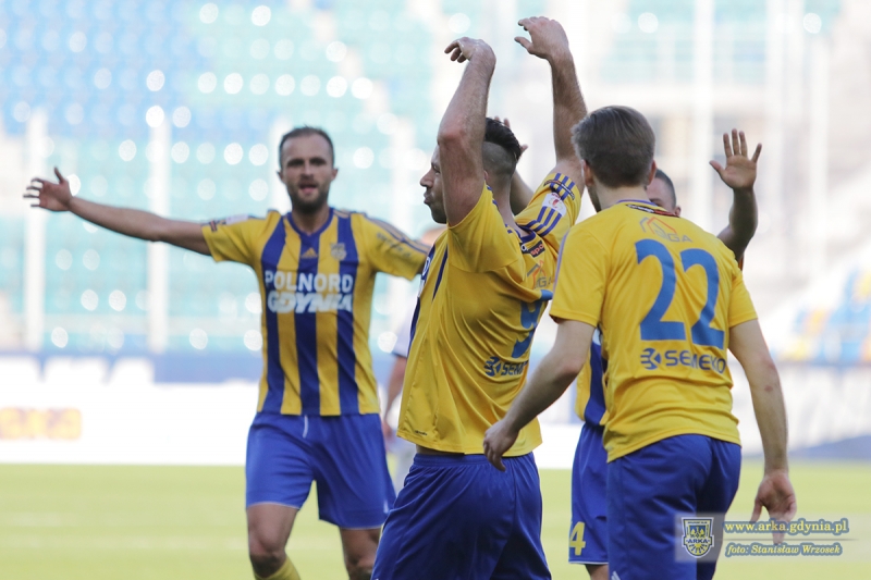 Centrum meczowe:  Arka Gdynia - GKS Tychy-image