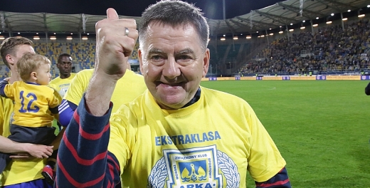 Edward Klejndinst odchodzi z Arki.