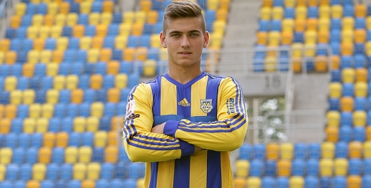 Adam Wolak wypożyczony do Sokoła Ostróda.