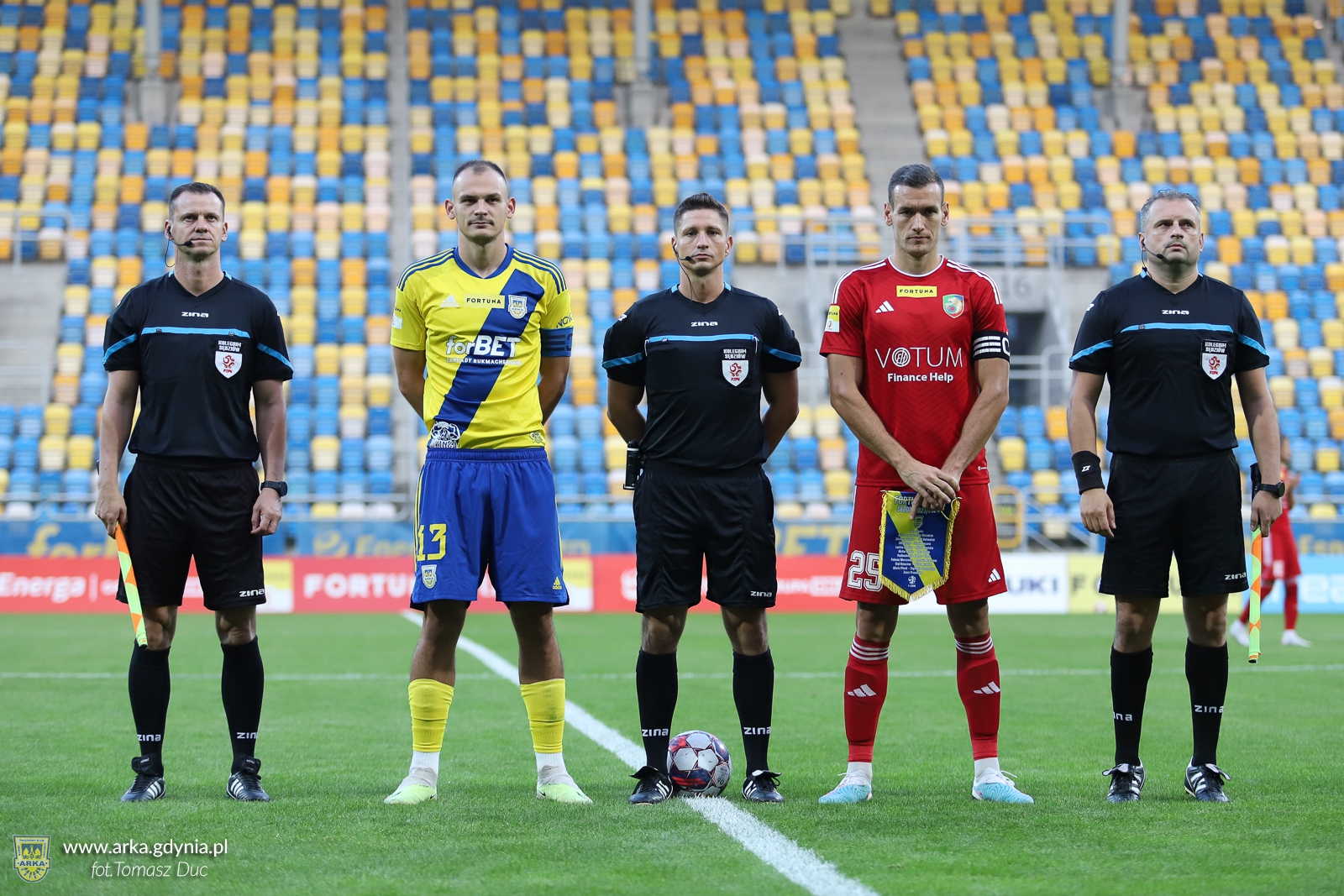 Zdjęcie Arka Gdynia - Miedź Legnica