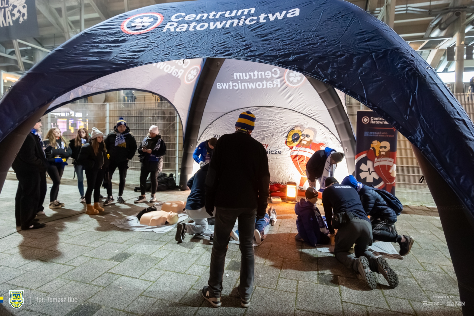 Arka z przekazem: Zło nie ma barw-image