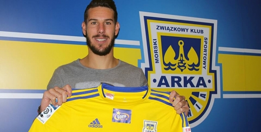 Alvaro Rey z rocznym kontraktem!