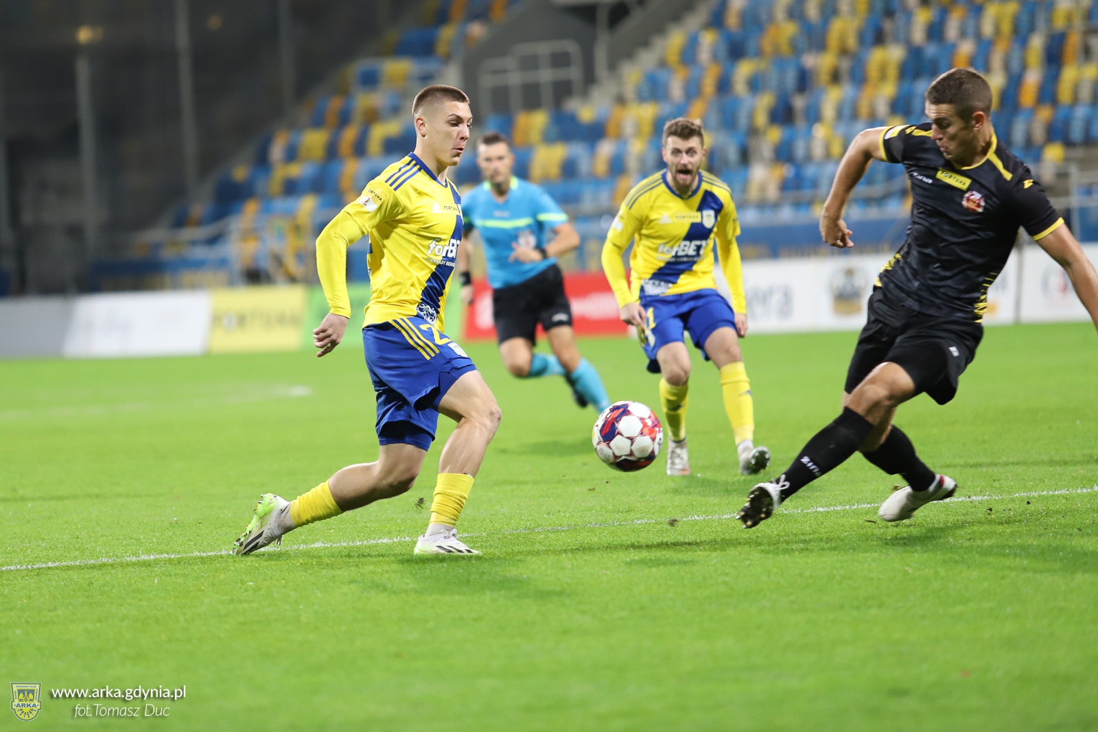 Zdjęcie Arka Gdynia - Znicz Pruszków