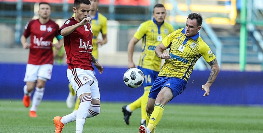 Wisła Kraków - Arka 0:0. Pierwszy punkt na koncie gdynian