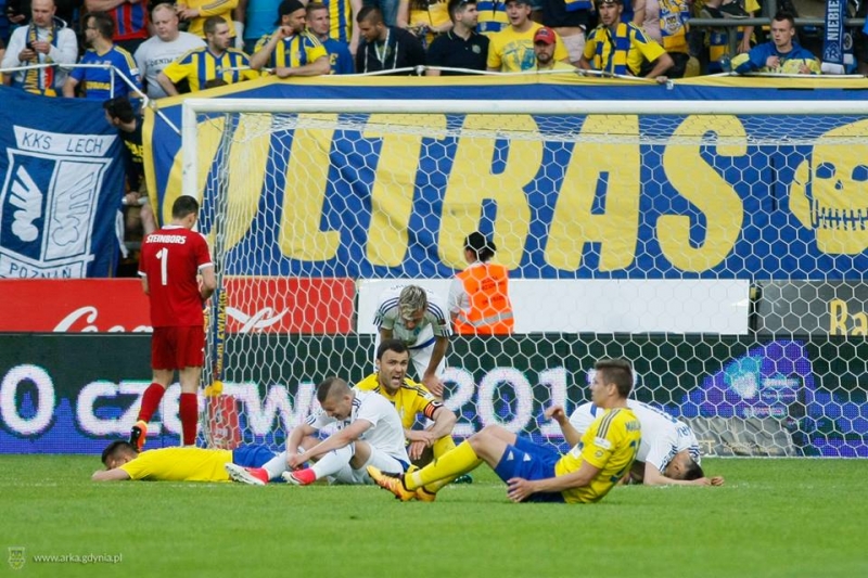 Kulisy meczu Arka - Ruch.-image