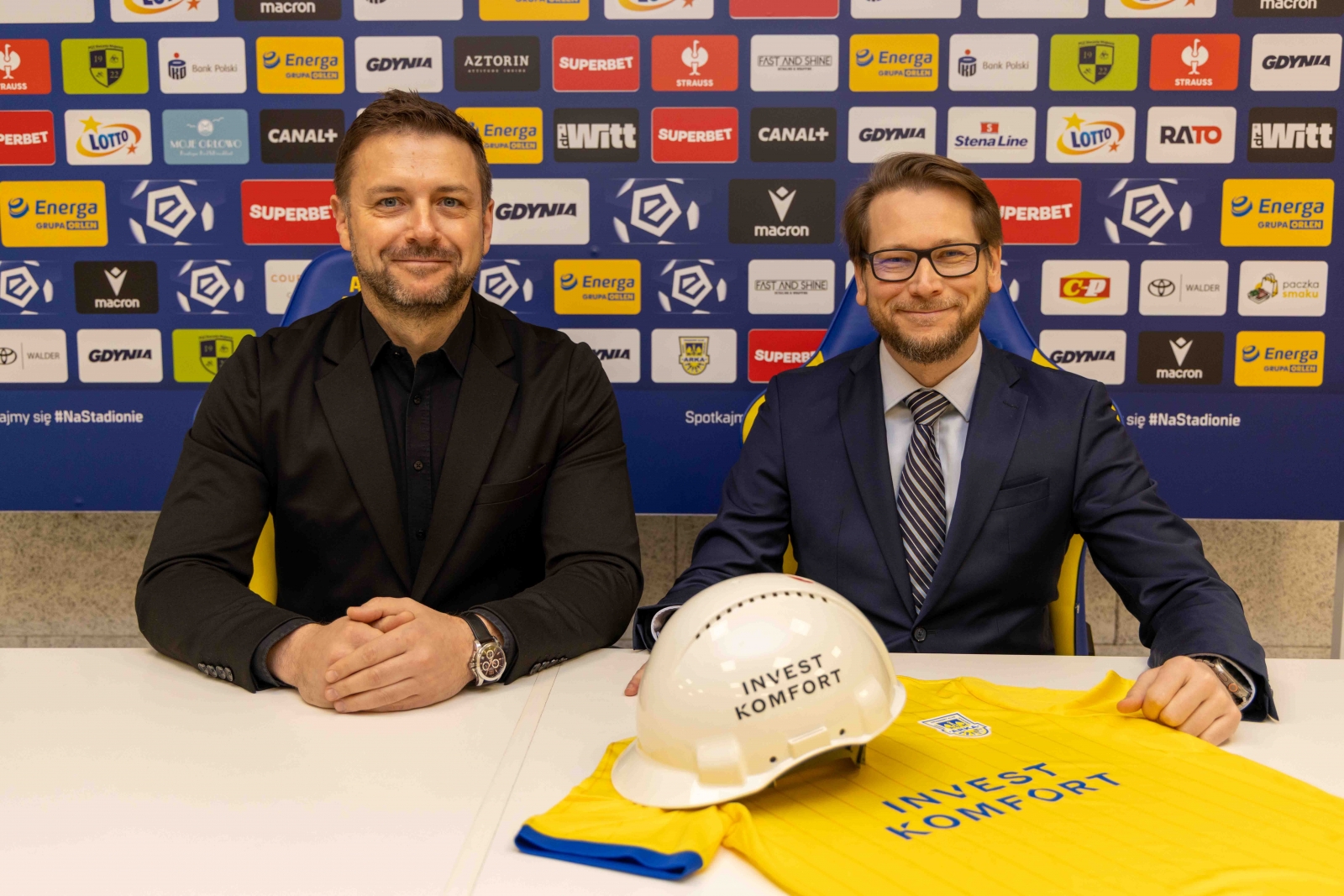 Invest Komfort Sponsorem Drużyny CLJ U17 Arki Gdynia-image