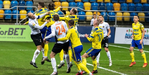 Arka Gdynia - Chrobry Głogów 1:1.