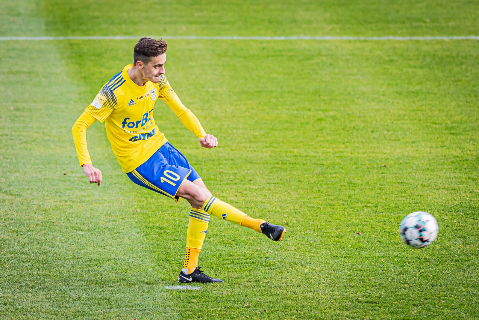 Statystyka meczu Stomil Olsztyn - Arka Gdynia-image