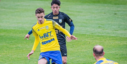 Statystyka meczu Stomil Olsztyn - Arka Gdynia