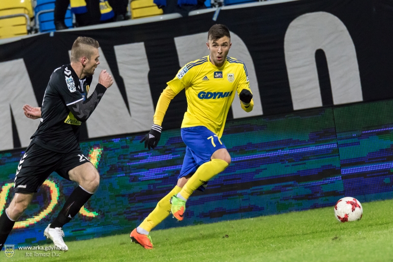 Statystyka meczu Arka - Korona Kielce.-image