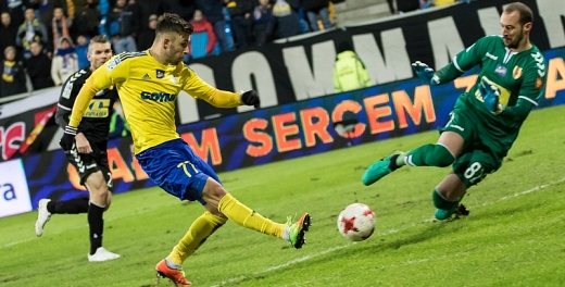 Piłkarz meczu: Dariusz Formella.Trzech liderów wiosny.