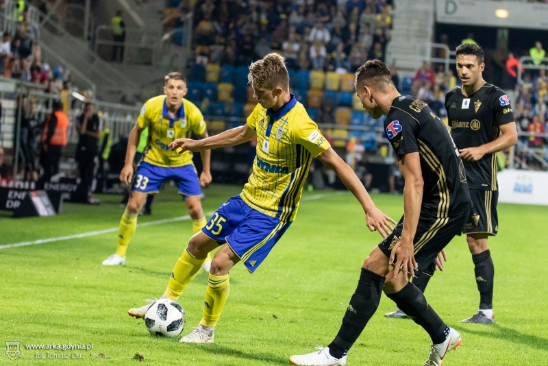 Statystyka meczu  Arka Gdynia - Górnik Zabrze-image