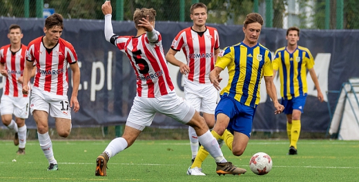 Grali juniorzy. Zwycięstwo juniorów starszych