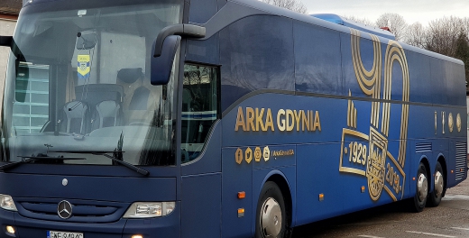 Rocznicowy żółto-niebieski autokar!