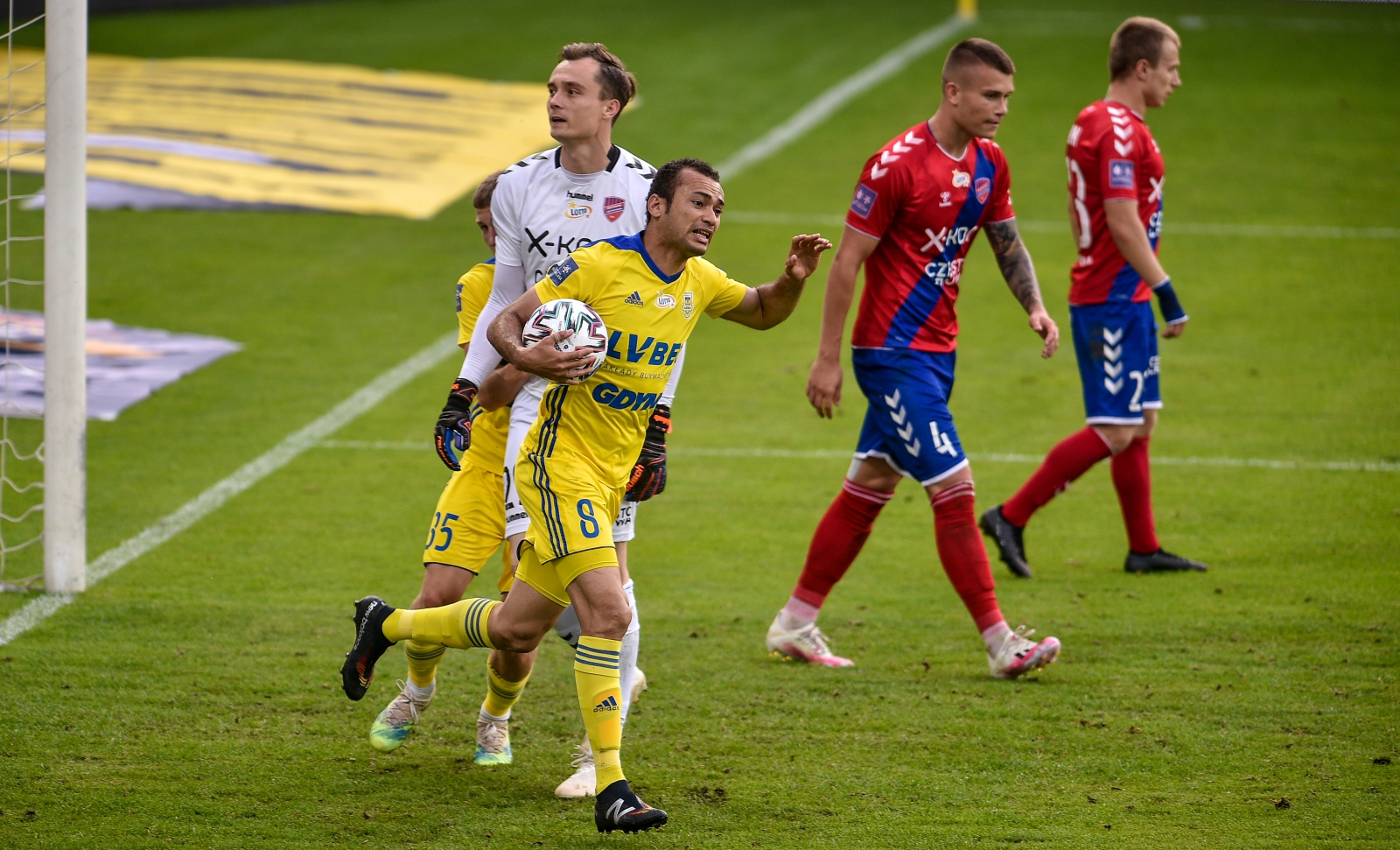 Centrum meczowe: Arka Gdynia -  Raków Częstochowa-image