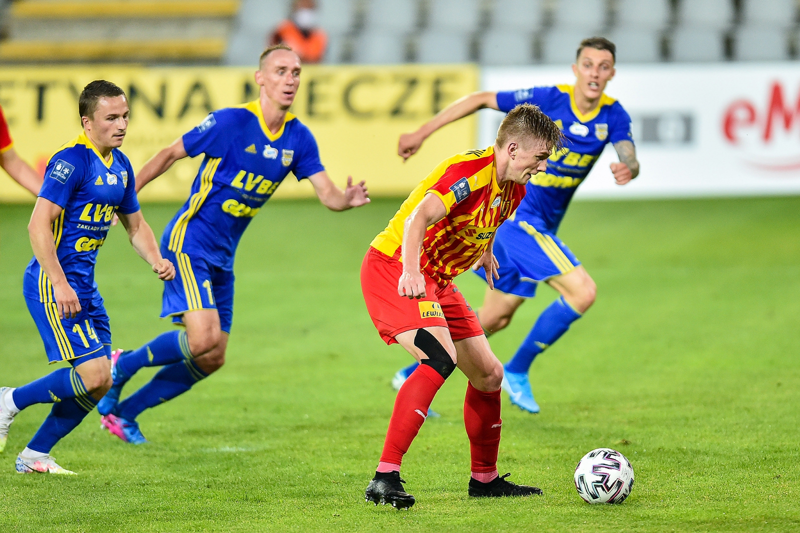 Statystyka meczu Korona Kielce - Arka Gdynia-image