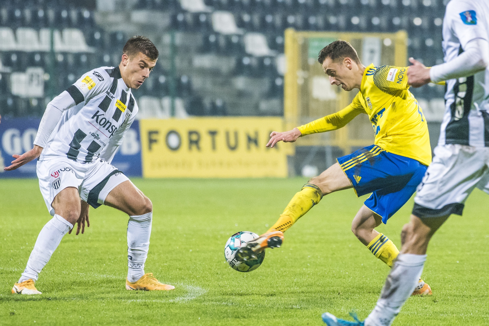 Statystyka meczu Sandecja - Arka Gdynia-image