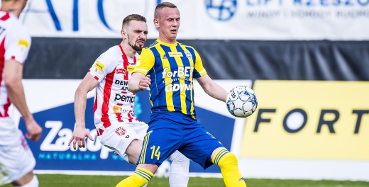 Resovia - Arka Gdynia 4:1