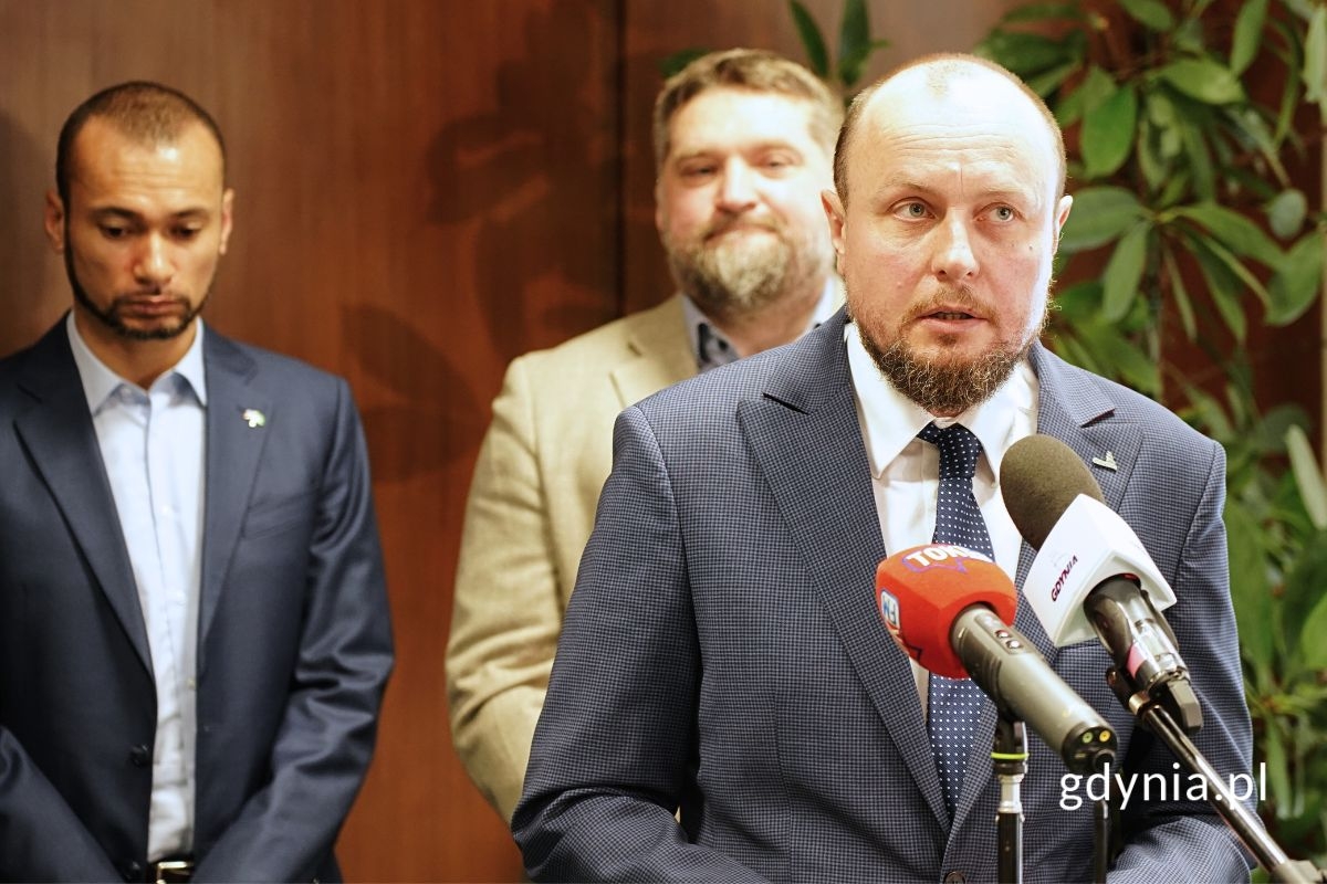 Akademia Arki Gdynia: W Gdyni powstaną nowe pełnowymiarowe boiska-image