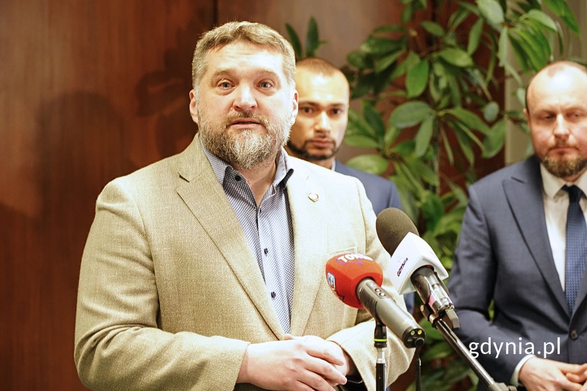 Akademia Arki Gdynia: W Gdyni powstaną nowe pełnowymiarowe boiska-image