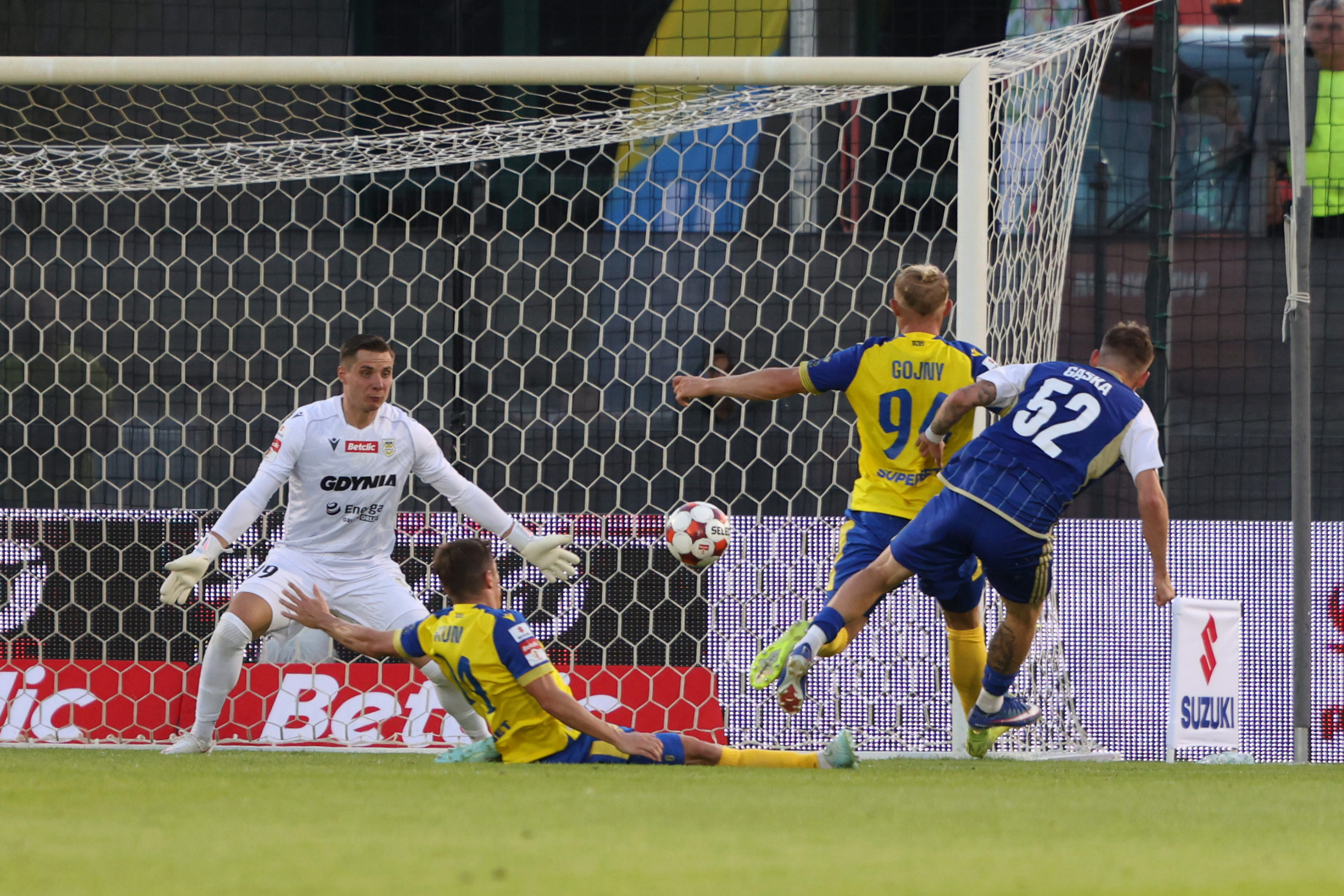 Zdjęcie Betclic 1 Liga: Unia Skierniewice - Arka Gdynia 2:0