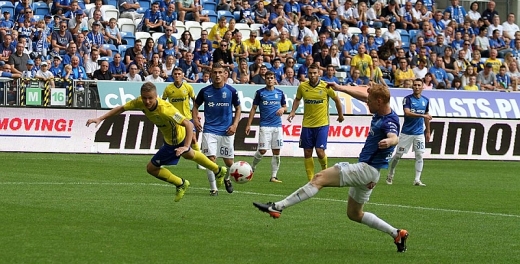 7 kolejka: Lech - Arka 3:0. Kolejorz lepszy w dziesiątkę.