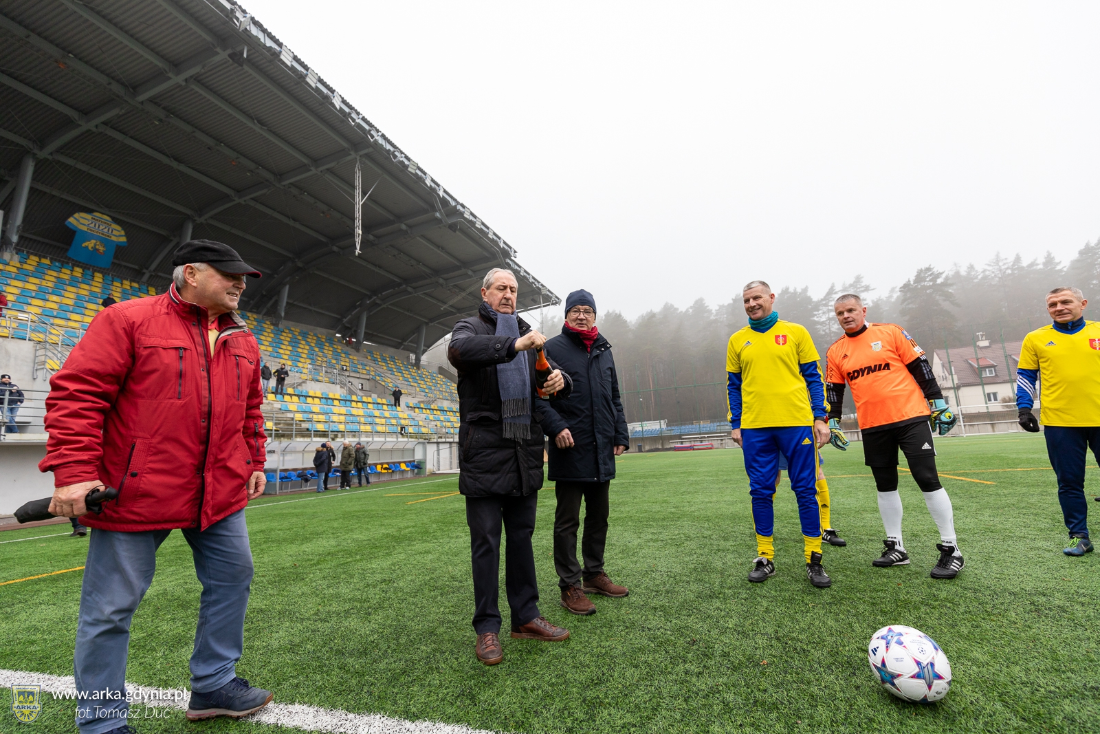 Zdjęcie Noworoczne Derby Oldbojów: Arka Gdynia - Bałtyk Gdynia
