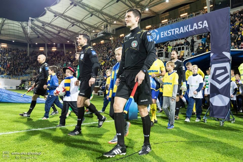 Kulisy meczu Arka-Lechia.-image