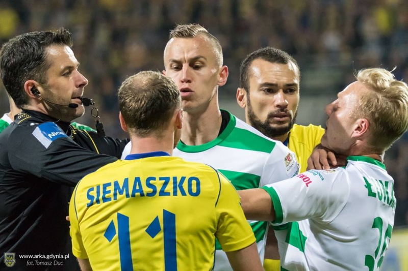 Kulisy meczu Arka-Lechia.-image