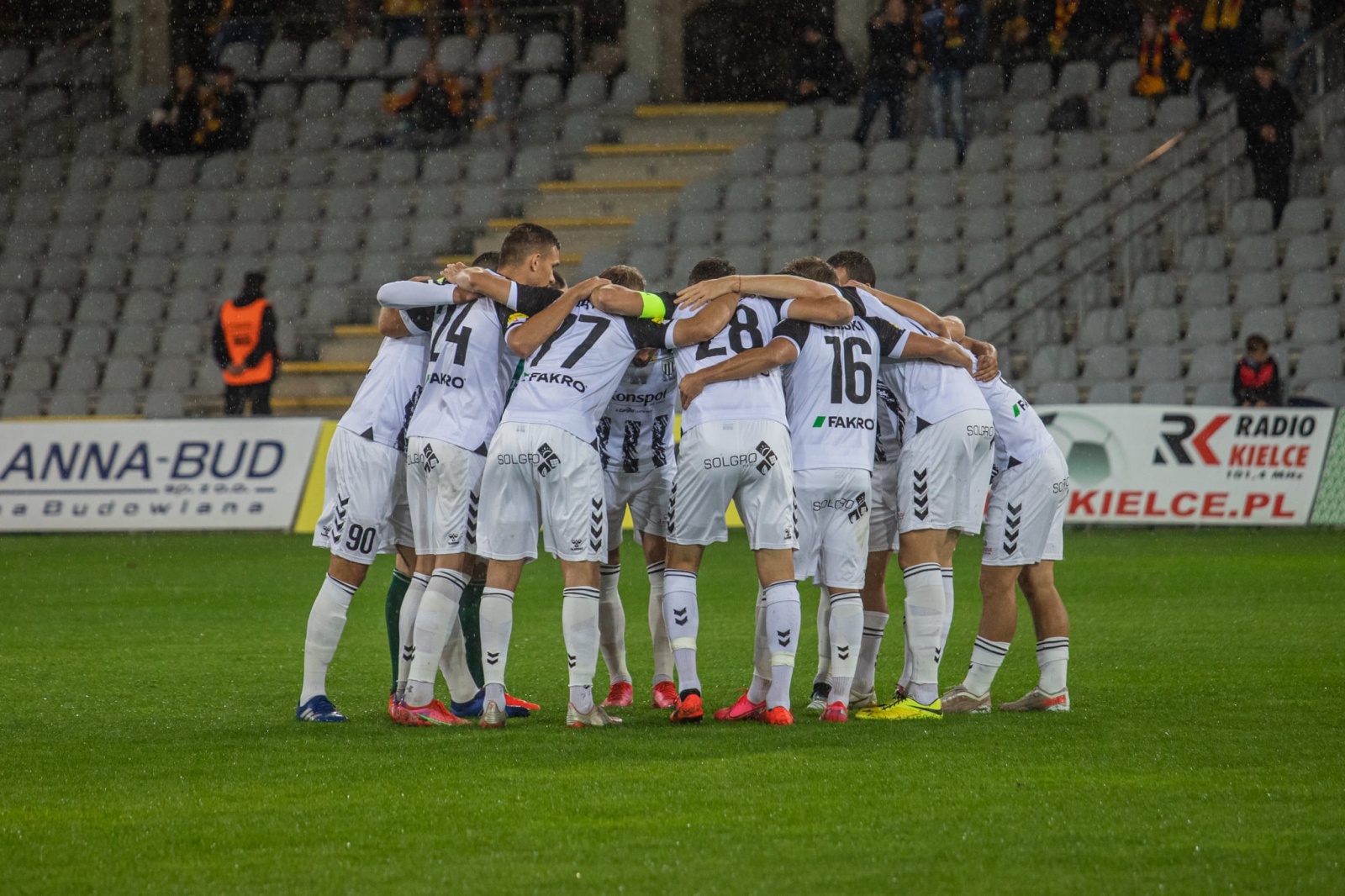 Centrum meczowe: Sandecja Nowy Sącz - Arka Gdynia-image