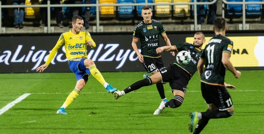 Statystyka meczu  Arka Gdynia - GKS Tychy