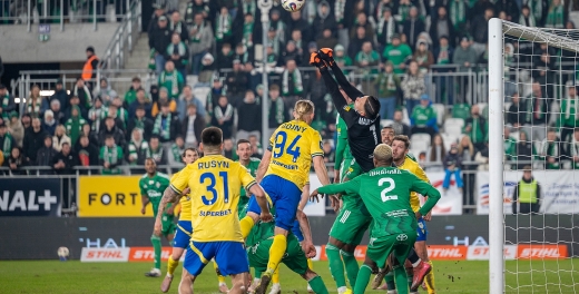[SKRÓT] PKO BP Ekstraklasa: Radomiak - Arka Gdynia 3:1