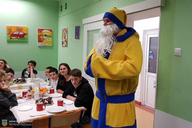 Zdjęcie Żółto-Niebieski Mikołaj 2017