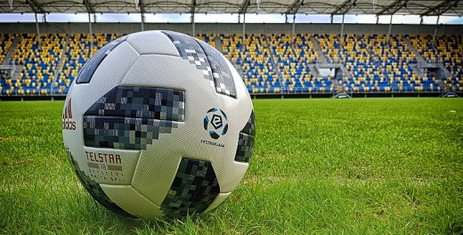 Telstar 18 - nowa oficjalna piłka LOTTO Ekstraklasy.