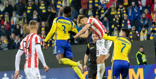 Statystyka meczu  Arka Gdynia - Cracovia