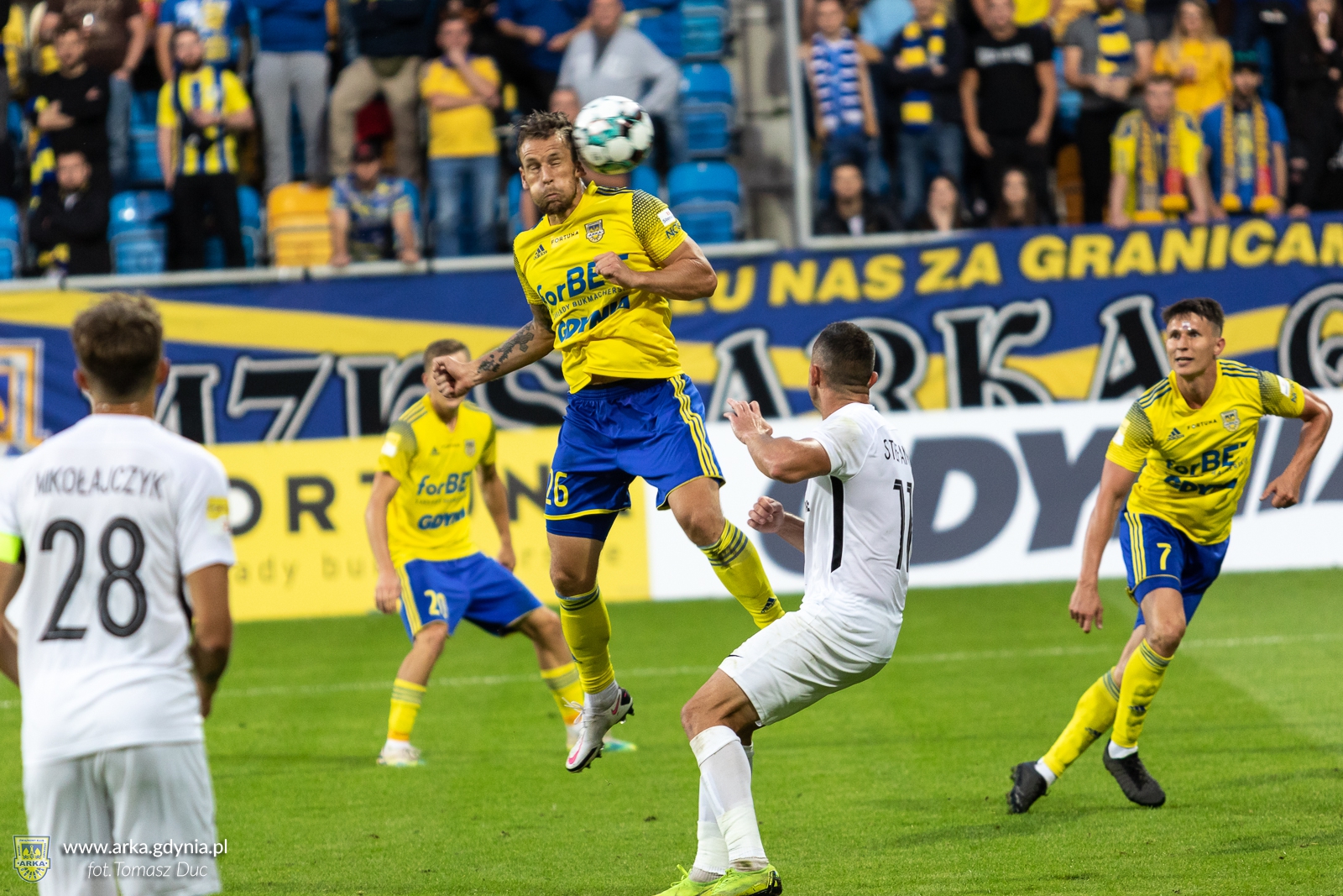 Centrum meczowe: Arka Gdynia - Puszcza Niepołomice-image