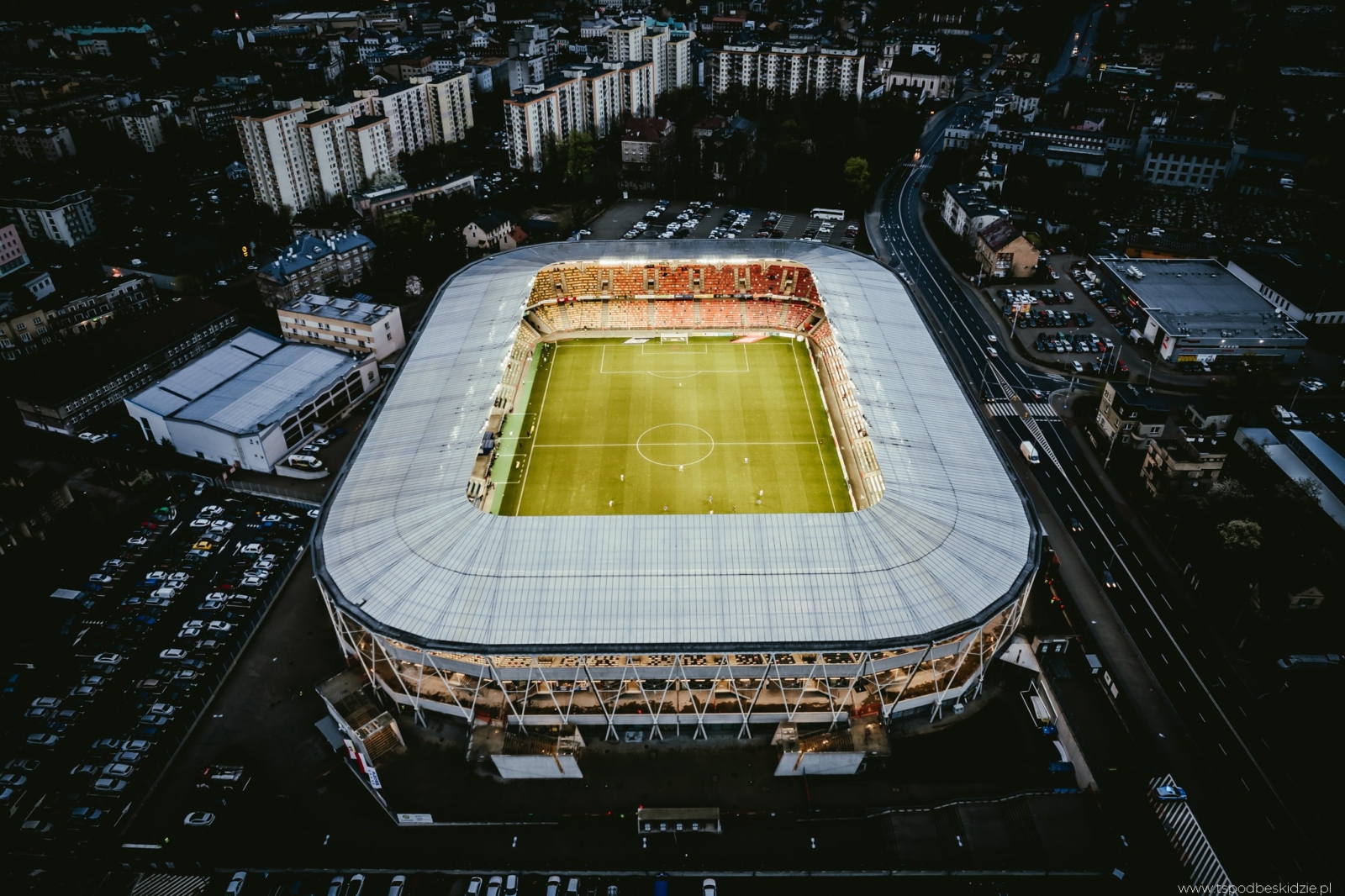 Centrum meczowe: Podbeskidzie Bielsko-Biała  - Arka Gdynia-image