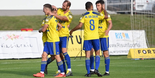GKS Jastrzębie - Arka Gdynia 0:4! Wymarzony początek!