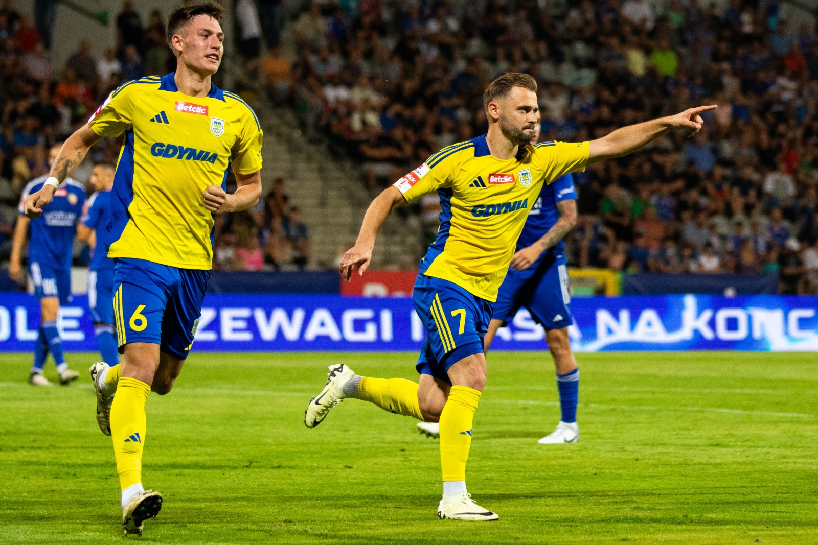 Centrum meczowe: Arka Gdynia - Miedź Legnica-image