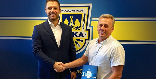 Firma Mackiewicz na kolejny sezon z Arką!