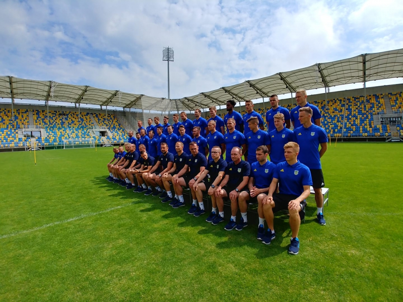 Trening i sesja na głównym.-image