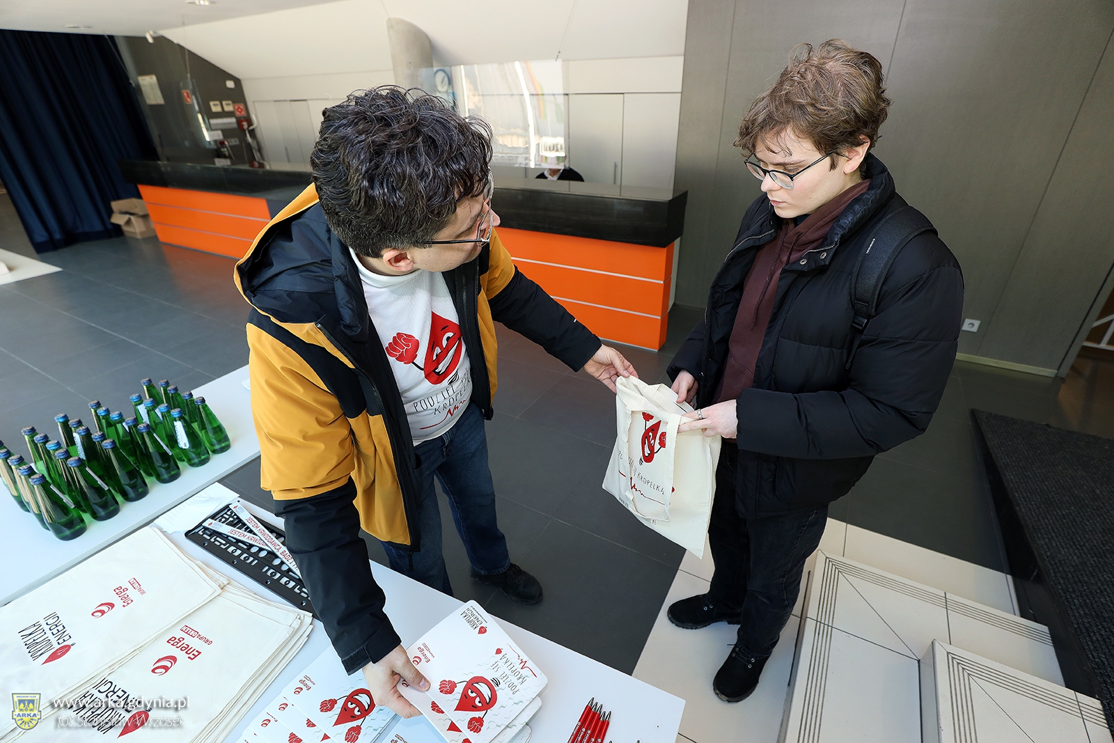 Zdjęcie Kropelka Energii - oddaj krew z Energa SA i Arka Gdynia