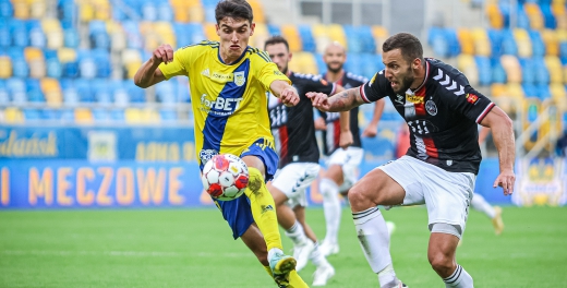 Centrum pomeczowe: Arka Gdynia - Polonia Warszawa 2:3