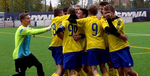 CLJ U15: Derby dla Arki!