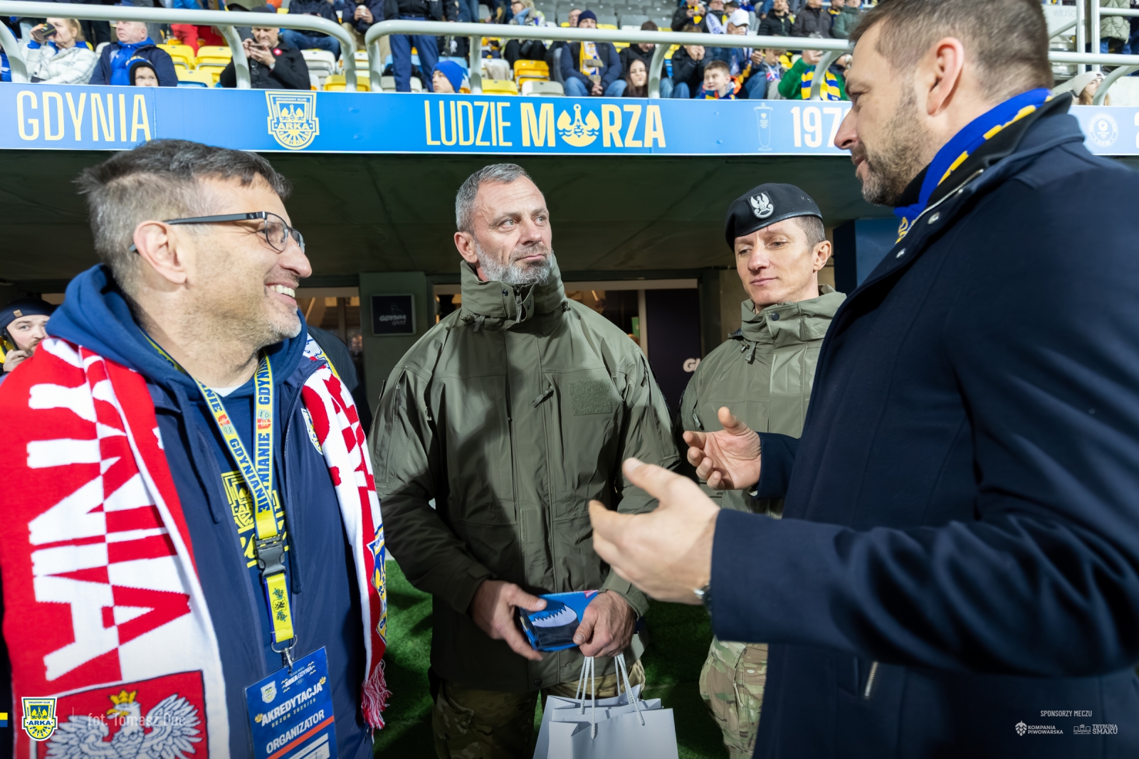 Wokół meczu: Mistrz pokonany!-image