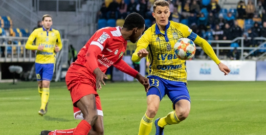 Piłkarze po meczu Arka Gdynia - Miedź Legnica