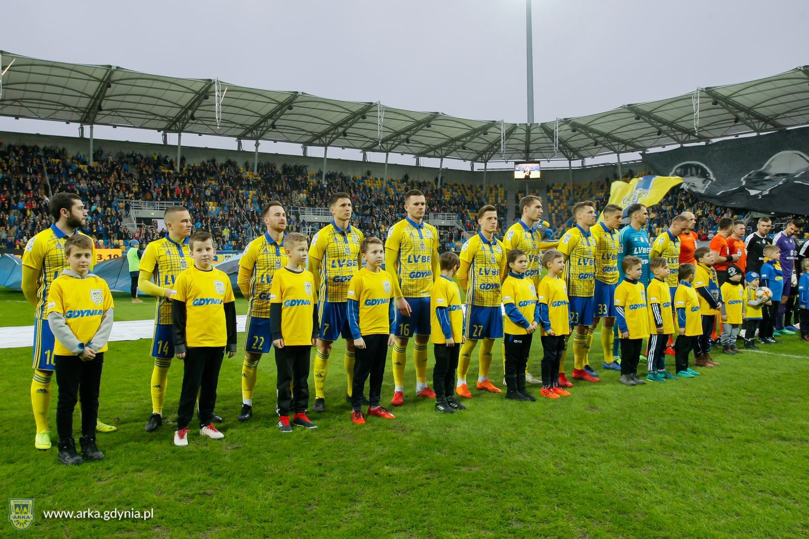 Dziecięca eskorta podczas meczów Arki w Gdyni!-image