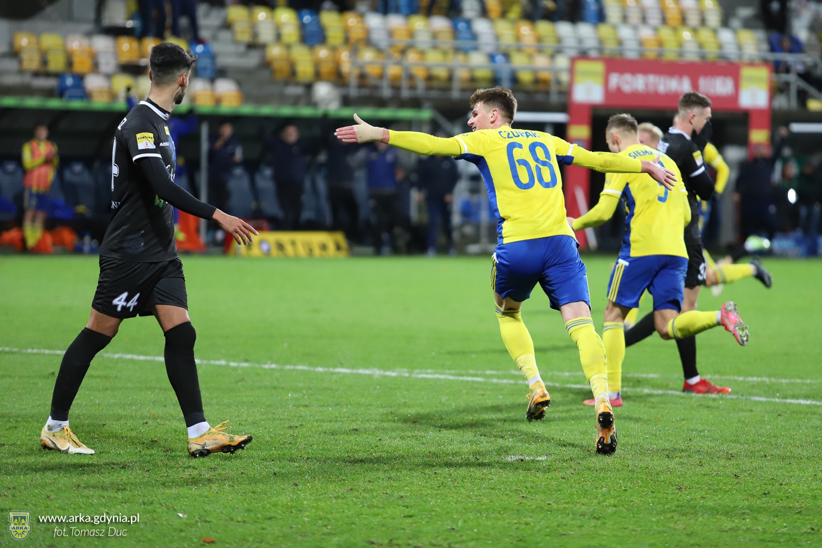 Centrum meczowe: Arka Gdynia - Podbeskidzie Bielsko-Biała-image